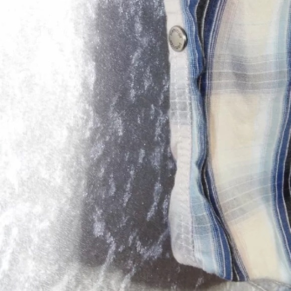 Transcript Medium Men’s Short Sleeve Button Shirt - Picture 3 of 5